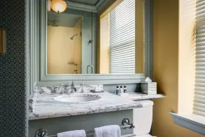 Hotel ICON, Autograph Collection - Bathroom