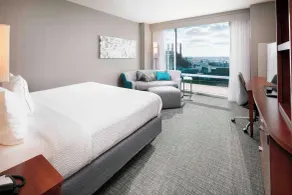 Courtyard by Marriott Indianapolis Downtown - Room
