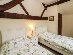 Brookside Barn - Room