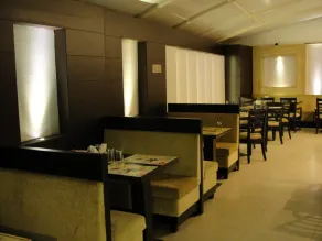 Hotel Chanchal Deluxe -A Unit Of Nihar Hotels-Just 2 minutes Walking Distance From New Delhi Railway Station - Restaurante