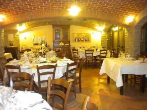 Azienda Agrituristica Alcastlè - Restaurang