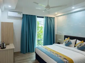 h78 Iru - Room