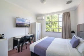 The Hallows Accommodation - Room