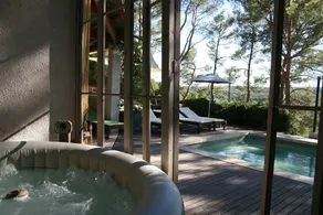 Le Mas des Roches à Velaux - Pool