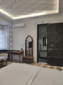 Krishna Villa - Camera