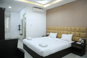 Krishna's Landmark Business Hotel - Chambre