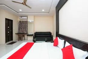Suvarna Suits - Zimmer