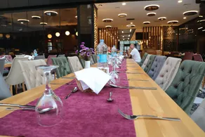 New Garden Hotel - Restaurant
