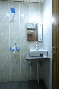 Near Taj Mahal-Basil Inn Home Stay Agra - Bagno