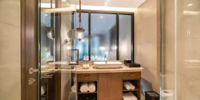 Ramayana Suites and Resort - Bathroom
