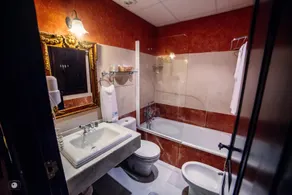 H.H. Posada de Vallina - Baño