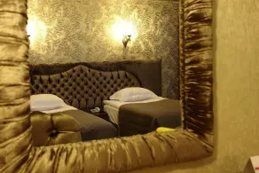 SARR TAC MAHAL HOTEl - Room