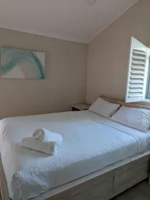 Byron Bay Beachfront Holiday Apartments - Room