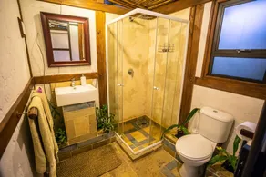 Sky Island Resort - Bathroom