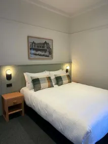 Tourist Hotel Queanbeyan - Quarto
