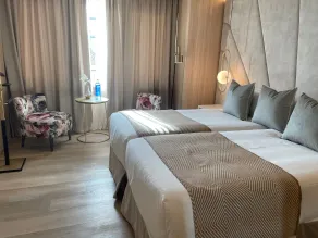 Nivia Born Boutique Hotel - Chambre