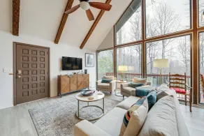 Breathtaking Brevard Home w/ Screened Porch! - Interiør