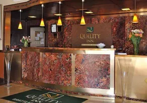 Quality Inn & Conference Center Brattleboro North - Reception
