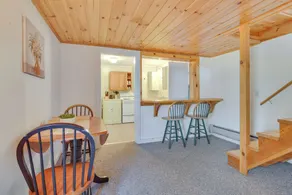 Lakefront Oakland Vacation Rental w/ Dock + Views! - Innvendig