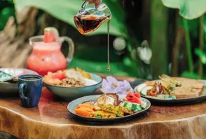 Mi Zaru Sea View Hotel Free Park Tour & Breakfast - Restaurant
