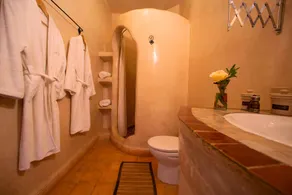 Atlas Kasbah - Bathroom