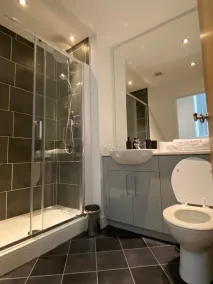 The Law House By The Opulence - Free City Centre Parking - Bathroom