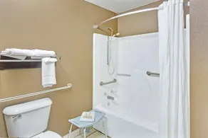 Super 8 by Wyndham Gaffney - Chambre