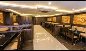 Plazza hotel , Trichy - Restaurant