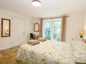Mill Lodge, Brisley Accessible Norfolk Cottage Sleeping 6, Dog-Friendly - Chambre