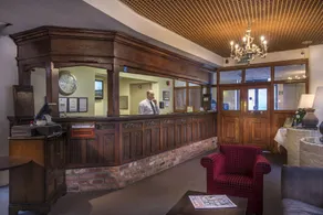 The Admiral Rodney Hotel, Horncastle, Lincolnshire - The Coaching Inn Group - Recepción