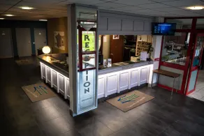 Brit Hotel Landivisiau - Reception