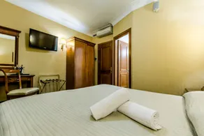 Luxury Rooms H 2000 Roma - Chambre