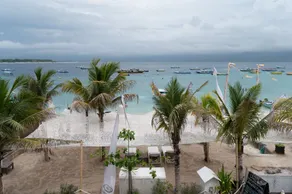 Scallywags Beach Club - Restaurant