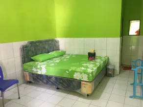 Hotel Trias Parangtritis - Room