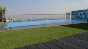 Hotel Vrishali Executive - Pool
