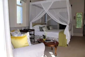 Hacklewood Hill Country House - Room