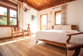 ღ Y Nghia at Ong Lang Beach ღ Coastal Haven with Home Cooked Bungalows ღ - Værelse