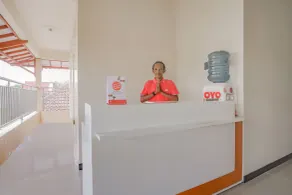 Hotel O Kenari House Syariah - Rezeption