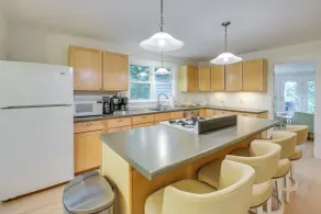 6 Mi to Acadia Nat'l Park! Cozy Gem w/ Deck, Grill - Innenbereich