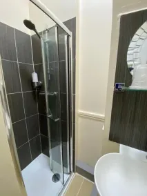 Villa Mentone Hotel - Badezimmer