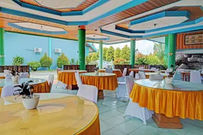 Capital O 91806 Hotel Batu Suli - Restaurant