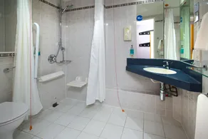 Holiday Inn Express Stafford by IHG - Badeværelse