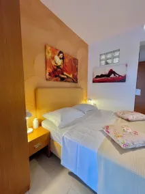 Koumaros Aparthotel - Chambre
