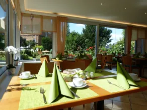 Landhaus Bolzum - Restaurang
