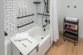 Moxy Fayetteville - Salle de bain