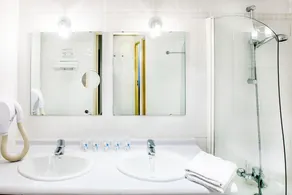 Appart Hôtel Saint Jean - Salle de bain