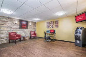 Red Roof Inn Cincinnati Airport–Florence/ Erlanger - Vestíbulo