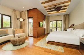 Indura Beach & Golf Resort, Curio Collection by Hilton - Room