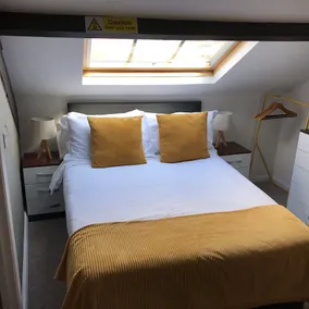 The Apple House - Room