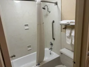 Quality Inn Harriman - Salle de bain